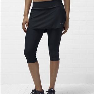 nike skirted capri pant